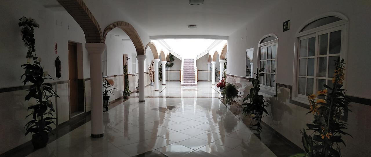 Hostal Los Arcos Hotel Chipiona Exterior photo